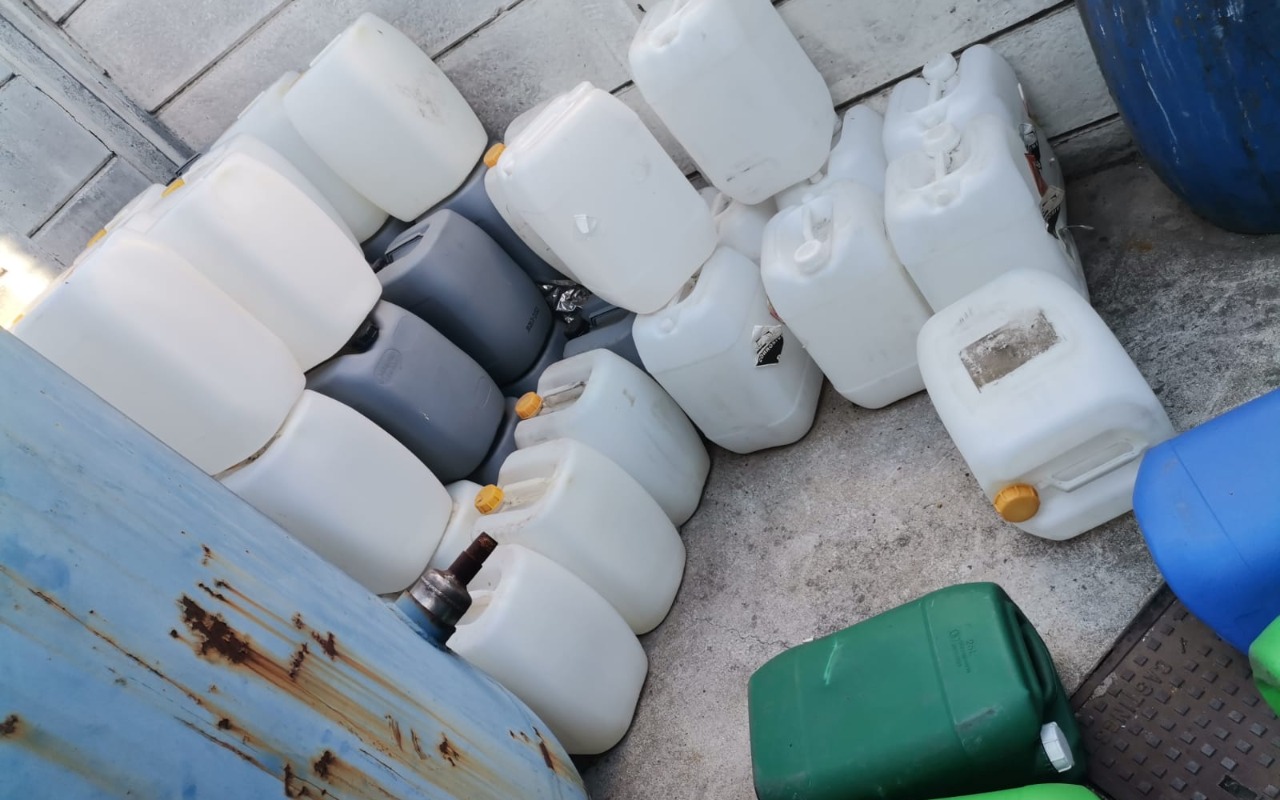 Campaign Image-26 for G & V AGREEMENTS Cape Town with Caption: Recycling Plastic Containers and Bottles