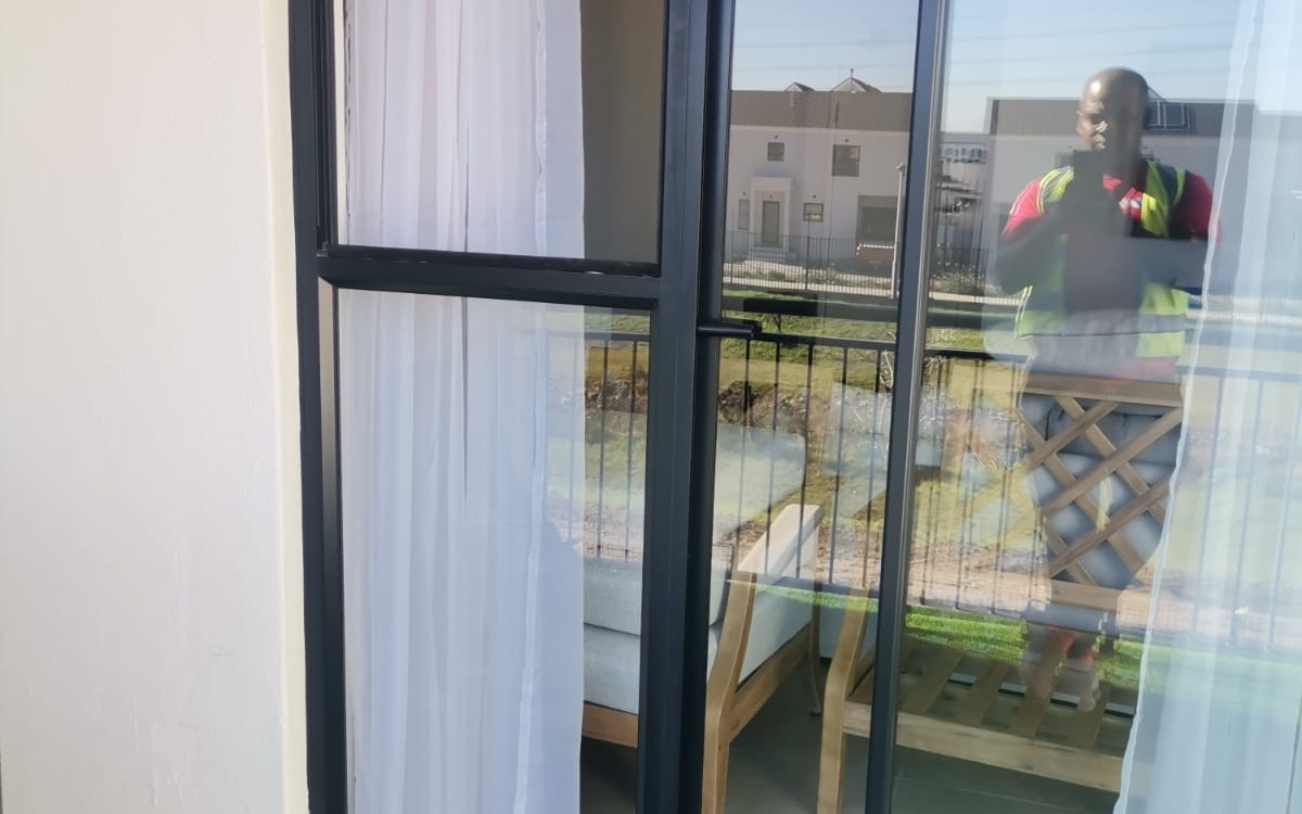 Campaign Image-44 for G & V AGREEMENTS Cape Town with Caption: Replace Aluminium Windows