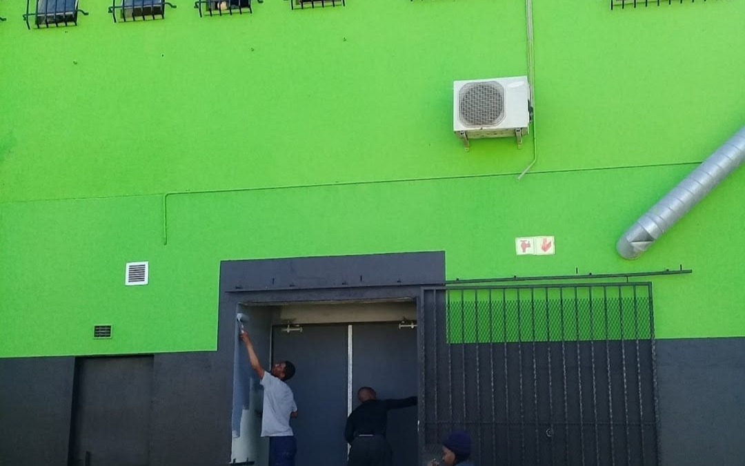Campaign Image-7 for G & V AGREEMENTS Cape Town with Caption: Indoor and Outdoor Painting 